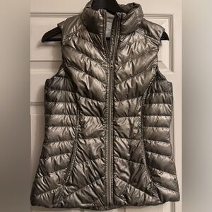 Athleta Shimmering Gold goose down Vest   S